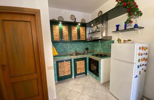Lipari Historic Centre Apartment | Casa Bouganville, vista mare!