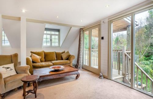Draethen House | Casa Bowwow - Uk48047