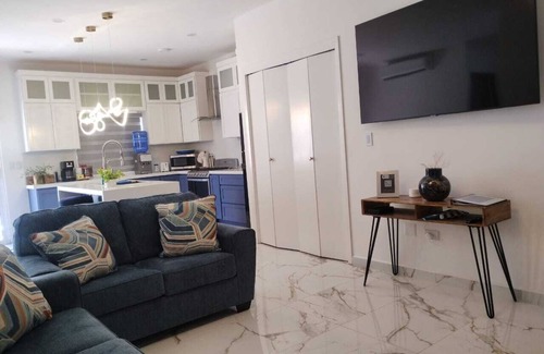 Oriente House | CASA BRIANNA Beautiful vacation home, only 5 minutes from the sea.