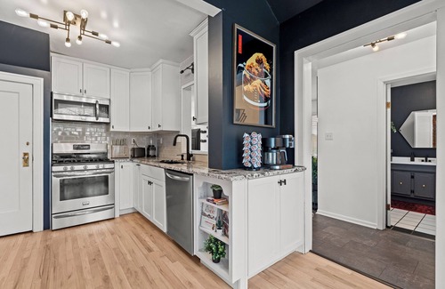 South Kansas City House | Casa Brookside - Brookside + Walkable + Firepit