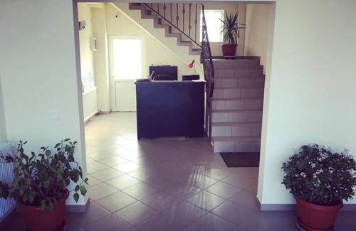 Afumati House | Casa Bucurr