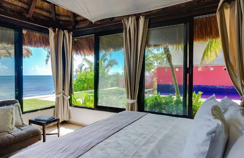 Playacar Fase I Villa | Casa Buena Suerte