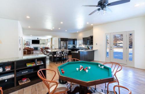 South Capitol House | Casa Buena