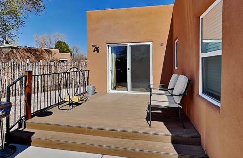 South Capitol House | Casa Buena