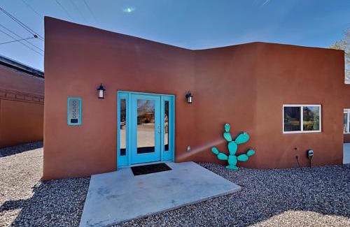South Capitol House | Casa Buena