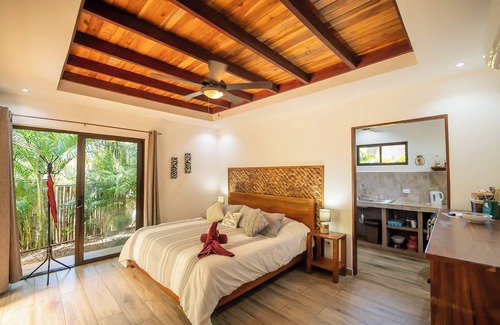 Puerto Carrillo Bed & Breakfast | Casa Buenavista - Adults Only