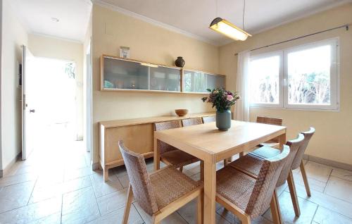 Playa de Almarda House | Casa Buganvilla