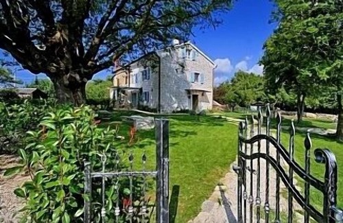 Materada House | Casa Buscina Beautiful Old Renovated Istrian Holiday Home