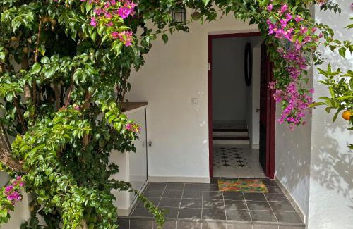 Aracena House | Casa céntrica con bonito jardín con 3 dormitorios