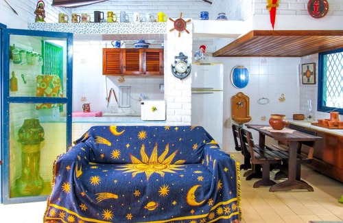 Palmeiras House | Casa c churrasq e lazer perto do mar, Cabo Frio/RJ