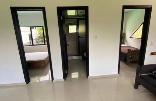 San Antonio del Tequendama Villa | Casa Campestre con piscina rodeada de naturaleza