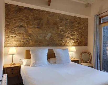 Sant Joan de Les Abadesses Apartment | Casa Clotilde - Apartamento elegante y cómodo en Sant Joan de les Abadesses