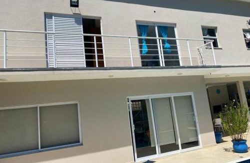 Mococa House | Casa c/ espaço gourmet e piscina - Cond. Mar Verde