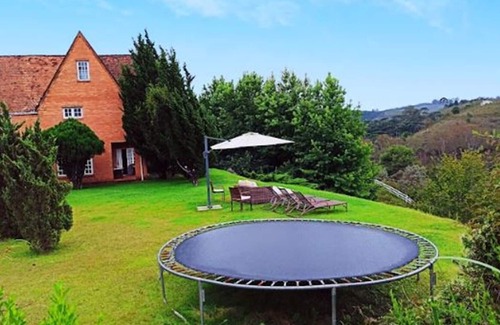 Campos do Jordao House | Casa c lareira e bela vista em Campos do Jordão/SP