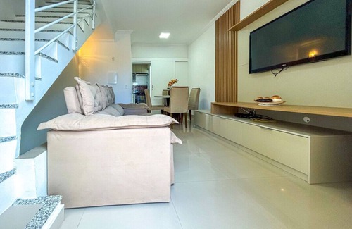 Jardim Praiano House | Casa c WiFi a 700m da Praia da Enseada-Guarujá/SP