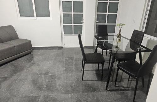 Tlalpan House | Casa Cachi