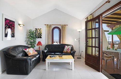 Charco del Palo House | Casa Cactus