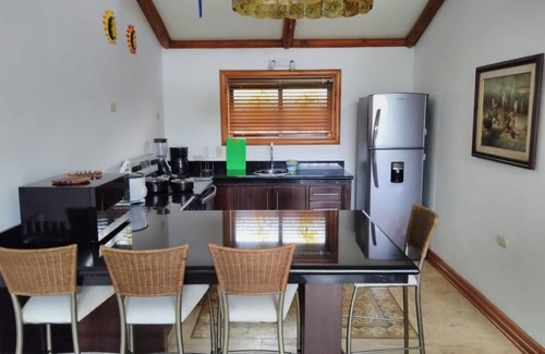 Caletas Hotel | Casa Caletas