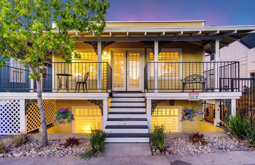 North Park Apartment | Casa California-Spacious - 3 Bdr/Backyard Firepit/Playground/Gaslamp/Zoo/Beach