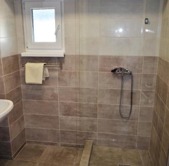 Crisan House | Casa Calin