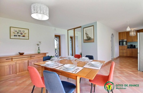 Limerzel House | Casa Camélias - LIMERZEL