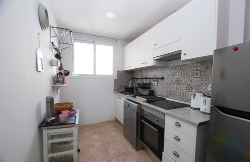 Premia de Mar Apartment | Casa Cami Ral - In front of the beach and train station