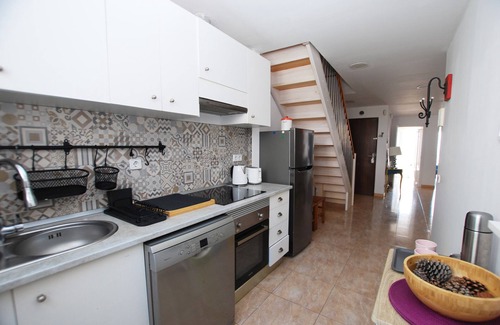 Premia de Mar Apartment | Casa Cami Ral - In front of the beach and train station
