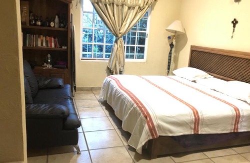 San Felipe de Los Alzati Ski Chalet | CASA CAMPESTRE