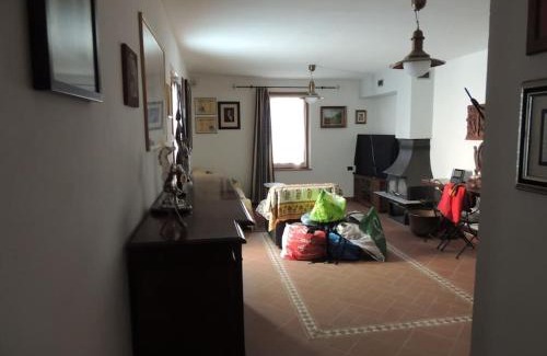 Pellegrino Parmense Apartment | Casa campagna con cavalli