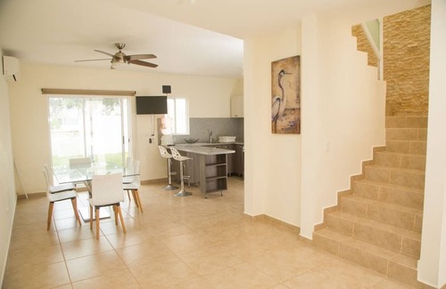 Luis Donaldo Colosio House | "casa Campestre La Joya"