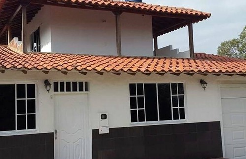 Curiti House | Casa Campestre Familiar