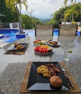 Melgar House | Casa Campestre Melgar