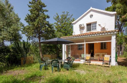 Estepona Ski Chalet | Casa Campo Mirador Estepona