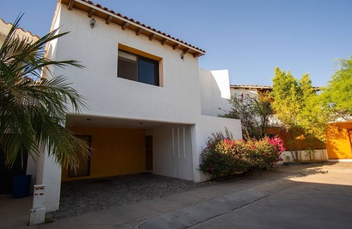 Hermosillo Apartment | Casa Canarios Habitación Quetzales, tu Habitación Cerca del Nuevo Consulado 🇺🇸