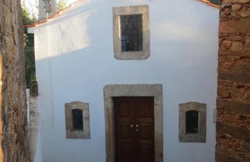 Gois House | Casa Capela - Casas do Sinhel
