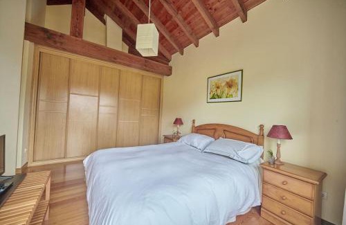 Ribamontan al Monte House | Casa Caralveluna