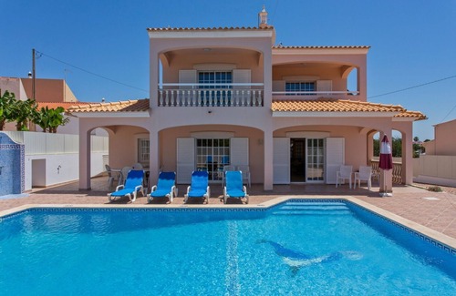 Mosqueira Villa | Casa Caravela: Private 4 BD Villa, Rural location but only 3 kmts to beach& City