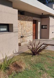 Sierra de la Ventana Villa | Casa Cardales MINI PISCINA CLIMATIZADA