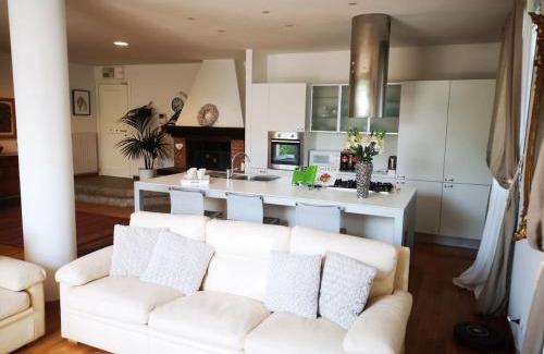 Borgonuovo Apartment | Casa Carla, immersa nel verde dei colli Bolognesi