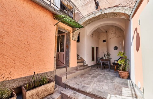 Carlazzo House | Casa Carlazzo