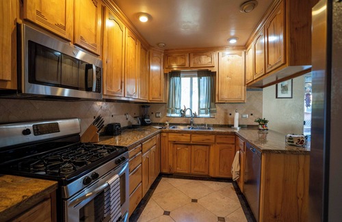 Northeast Heights House | Casa Cascada: Cozy ABQ Retreat