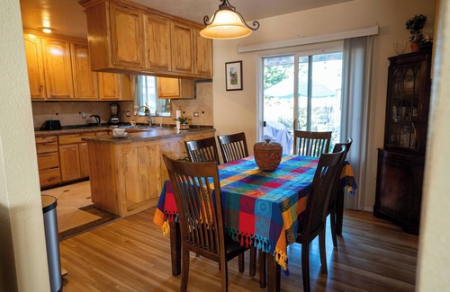 Northeast Heights House | Casa Cascada: Cozy ABQ Retreat