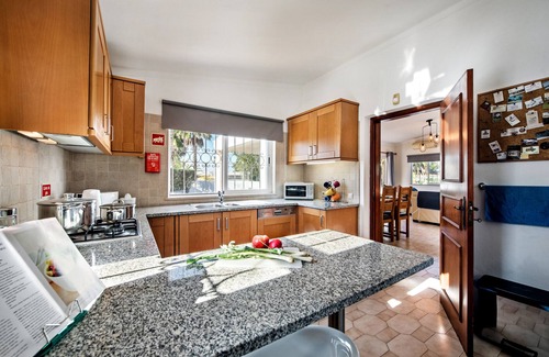 Guia Villa | Casa Celina