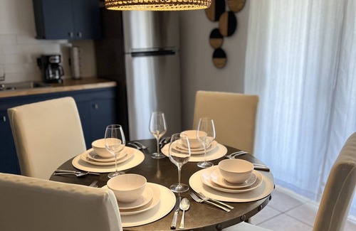 Amistad National Recreational Area Apartment | Casa Ceniza Cozy modern apartment for adults only.