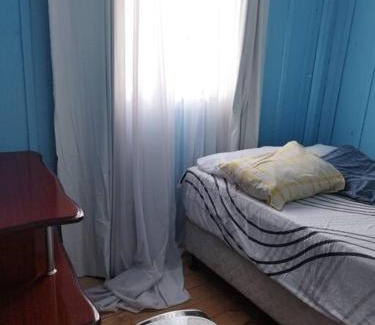 Uvaranas House | Casa central 349