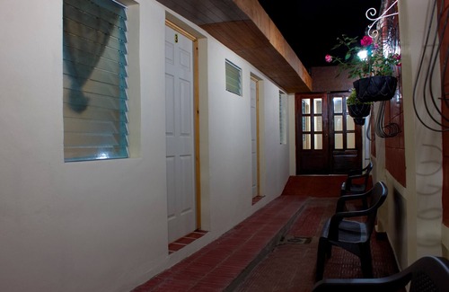 Santa Ana House | Casa Central de Santa Ana