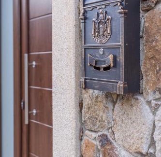 La Aldehuela House | Casa Chaluca