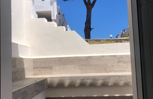 Urbanizacion Hacienda las Chapas House | Casa Chico Al Mar, A Fantastic 2 Bedroom Townhouse.