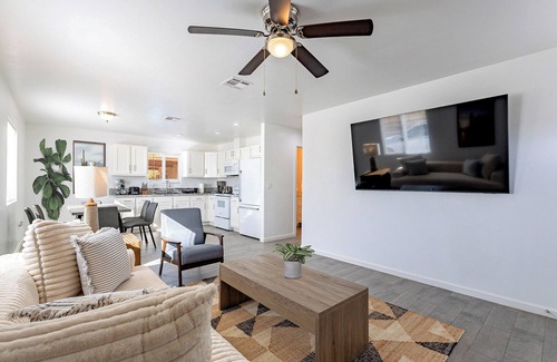 Tucson House | Casa Cielo: Eco-friendly 2BD Near Gem Show & I-10