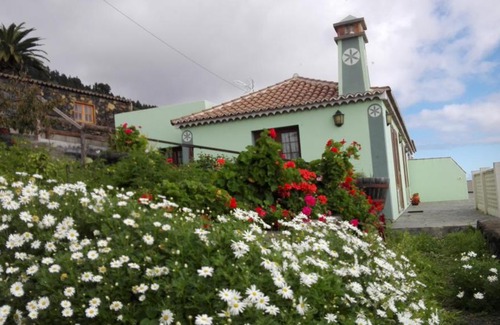 Fuencaliente de la Palma House | Casa Clara